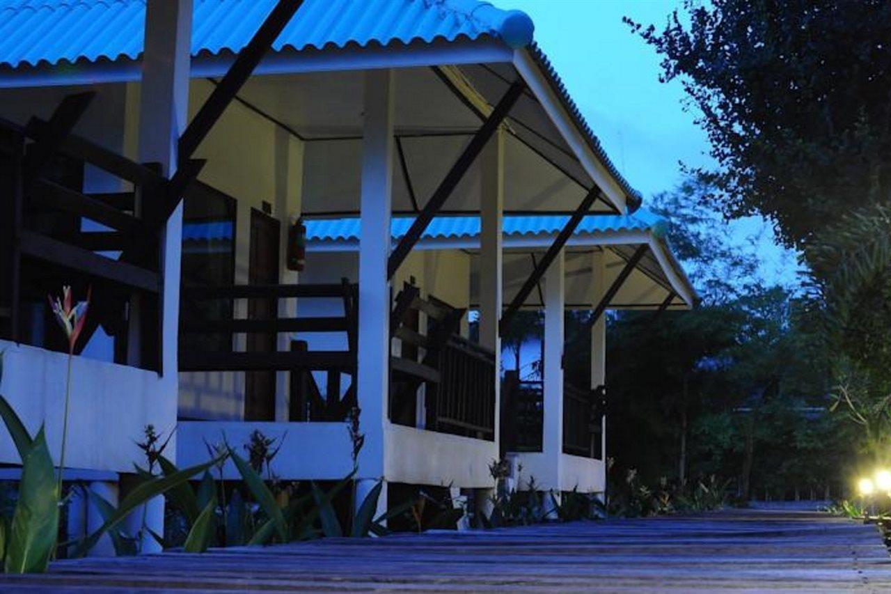 N.T. Lanta Resort Koh Lanta Exterior photo